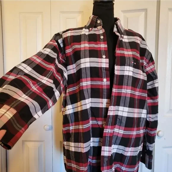 Larro button DOWN SHIRT - Picture 2 of 4